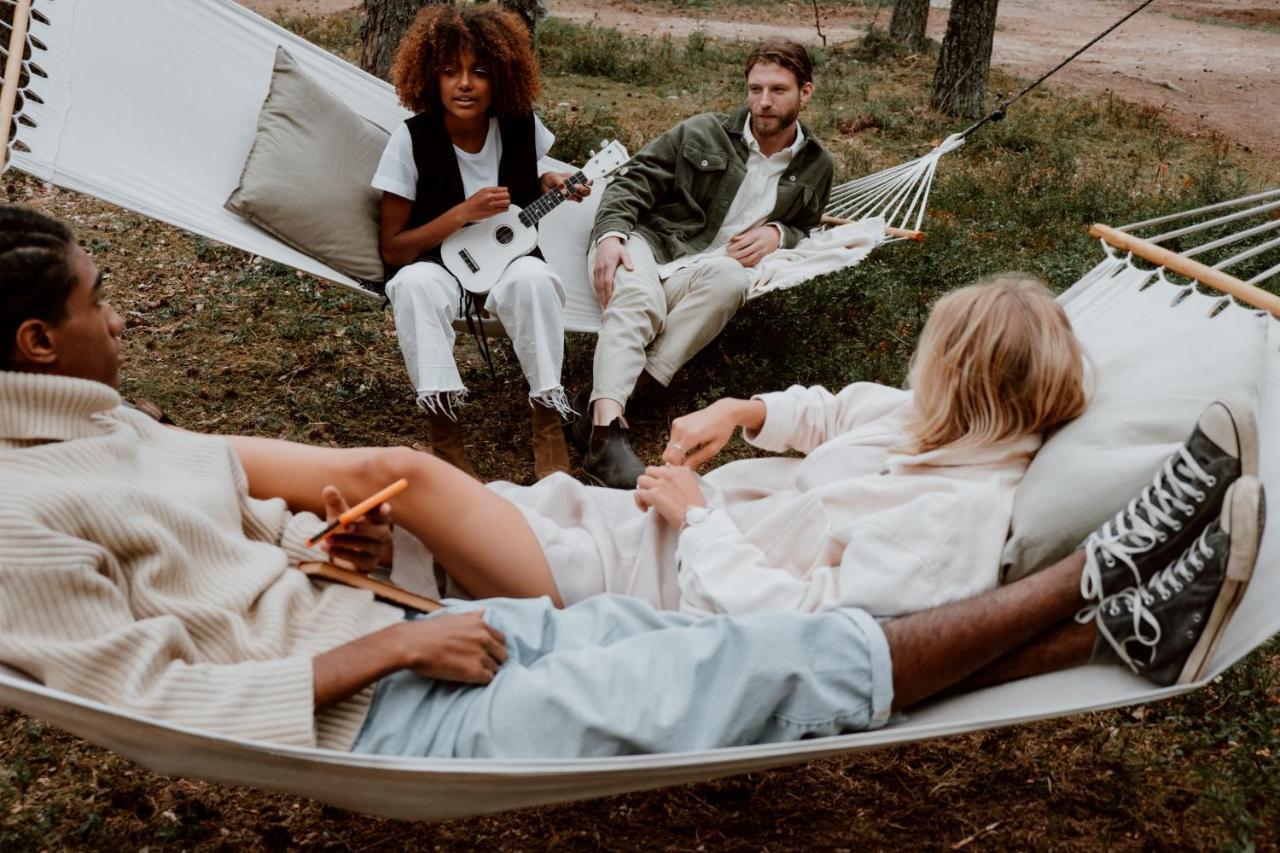 The Aries-A Stargazing, Luxury Glamping Tent Rogersville Exteriér fotografie