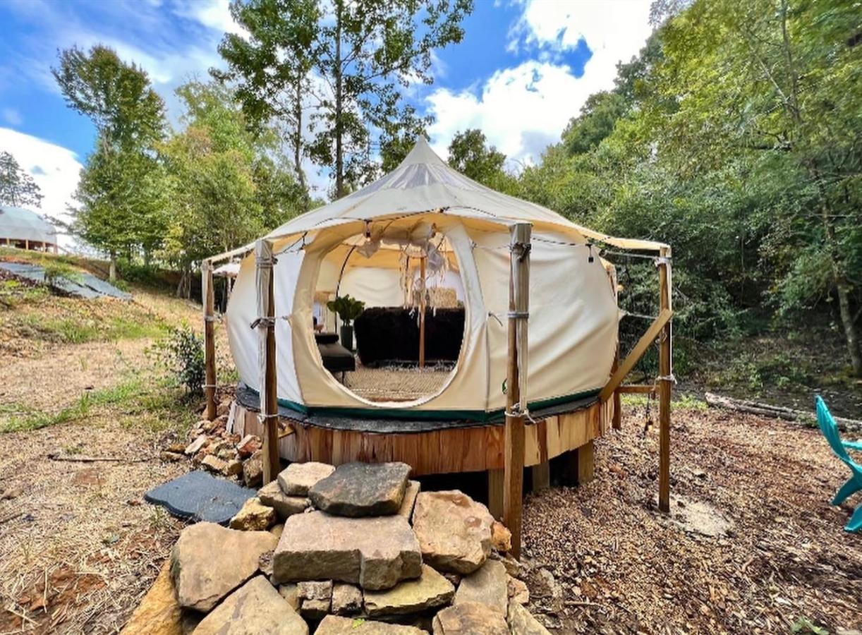 The Aries-A Stargazing, Luxury Glamping Tent Rogersville Exteriér fotografie